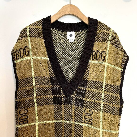 BDG Womens Sweater Vest Size XS Sleeveless Top V-neck Spring Fall Winter - Picture 6 of 16